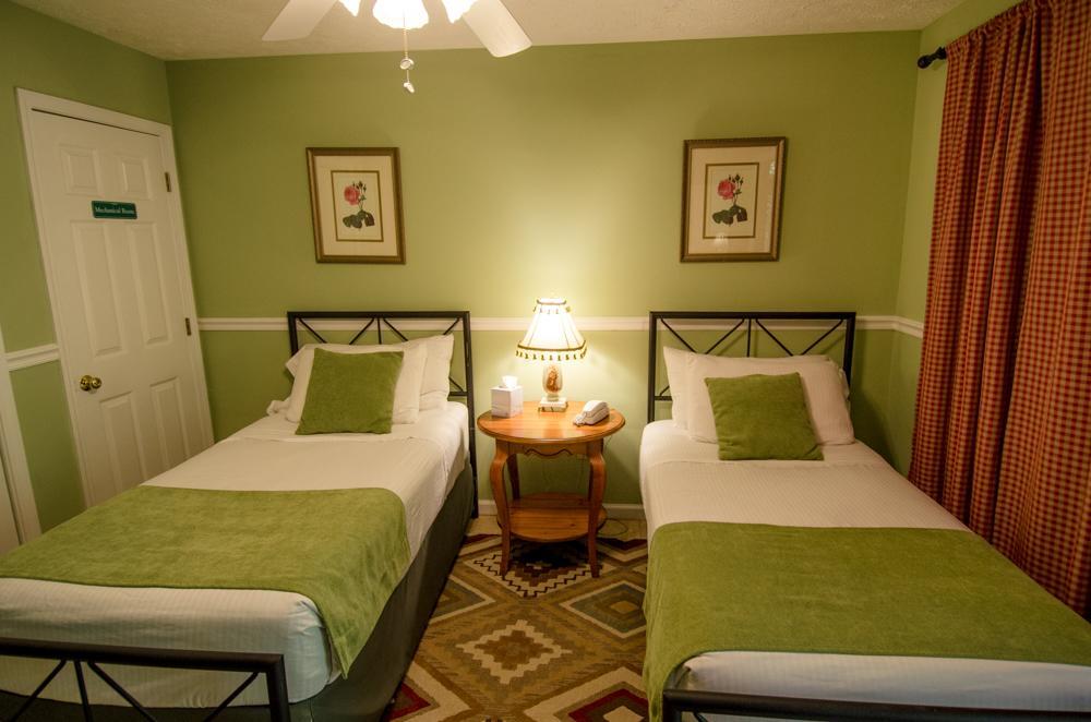Asheville Cabins Of Willow Winds Ngoại thất bức ảnh