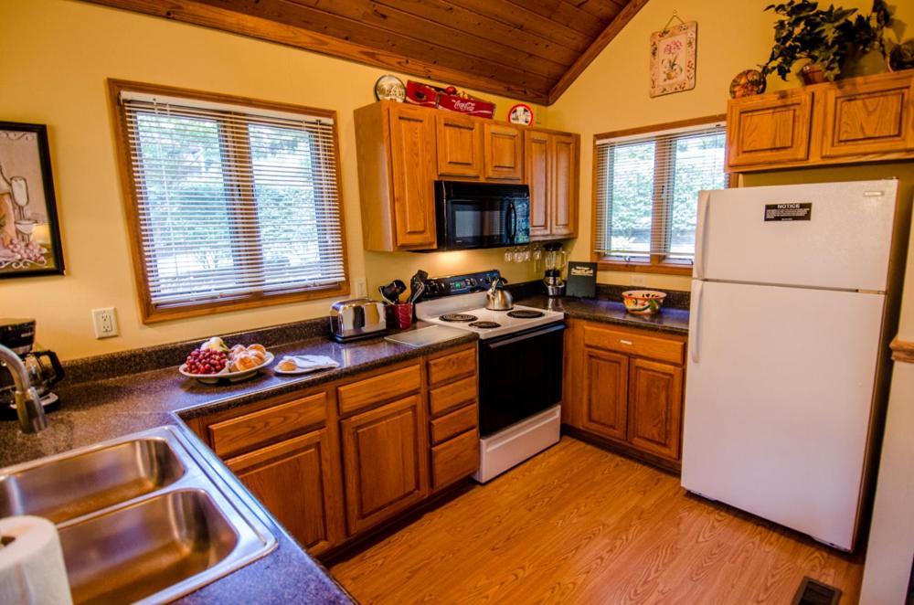 Asheville Cabins Of Willow Winds Ngoại thất bức ảnh